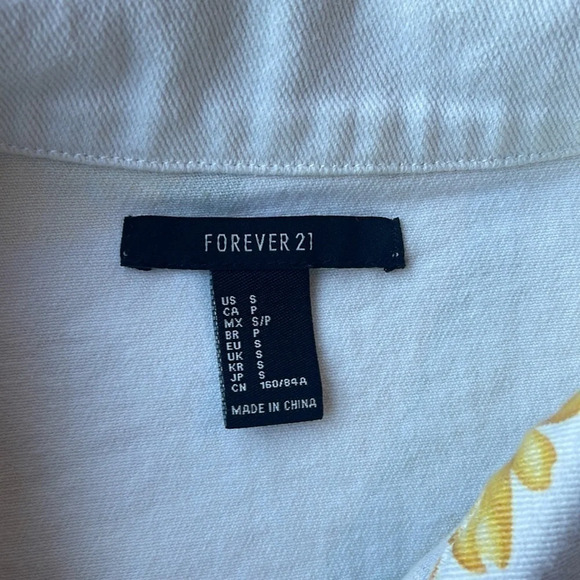 Forever 21 Sunflower Jean Jacket size S - Picture 3 of 9